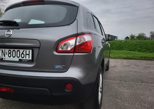 Nissan Qashqai cena 32900 przebieg: 115000, rok produkcji 2011 z Sieraków małe 407